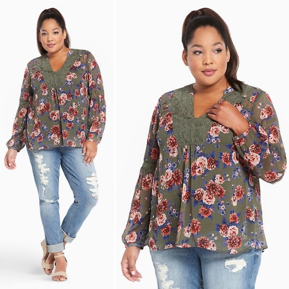torrid Tops - torrid Green Floral Print Chiffon Lace Inset Top Size M/L Boho Winter